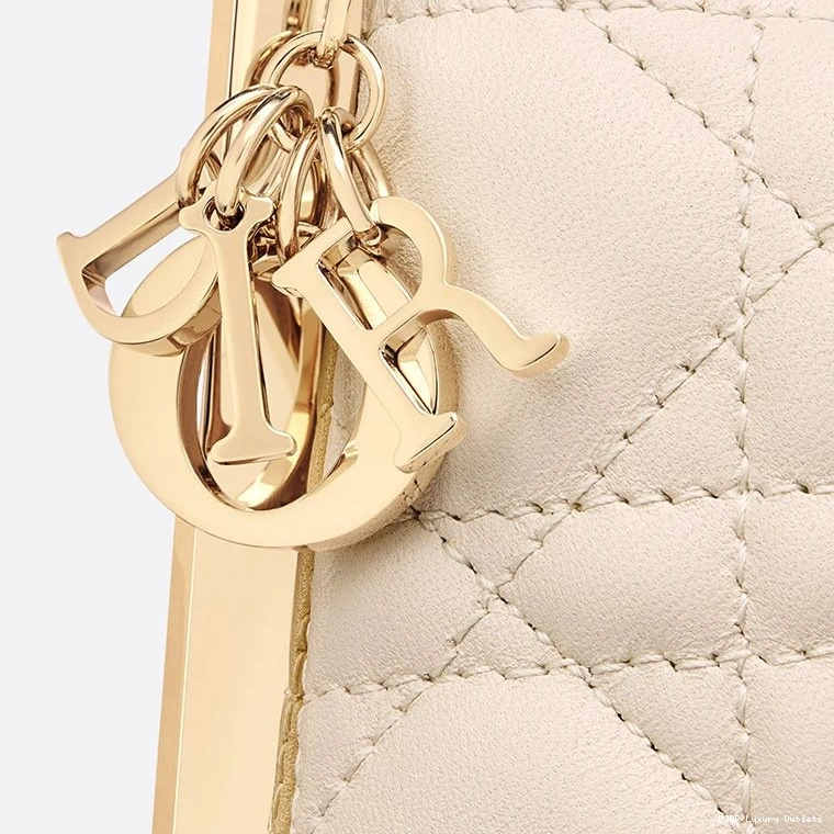 Cheap Bag Dior Beige Lambskin Cannage Club 0730 Luxury